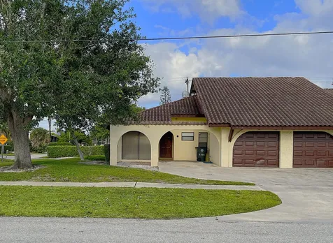 4398 NE 5th Avenue Boca Raton FL 33431