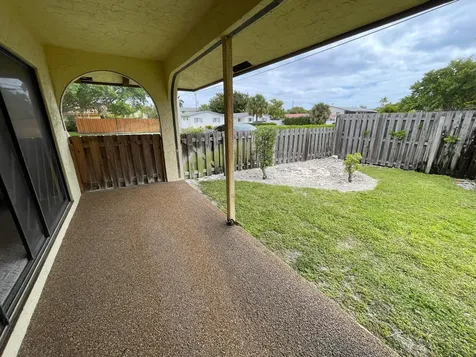 4398 NE 5th Avenue Boca Raton FL 33431