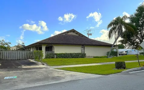 4398 NE 5th Avenue Boca Raton FL 33431