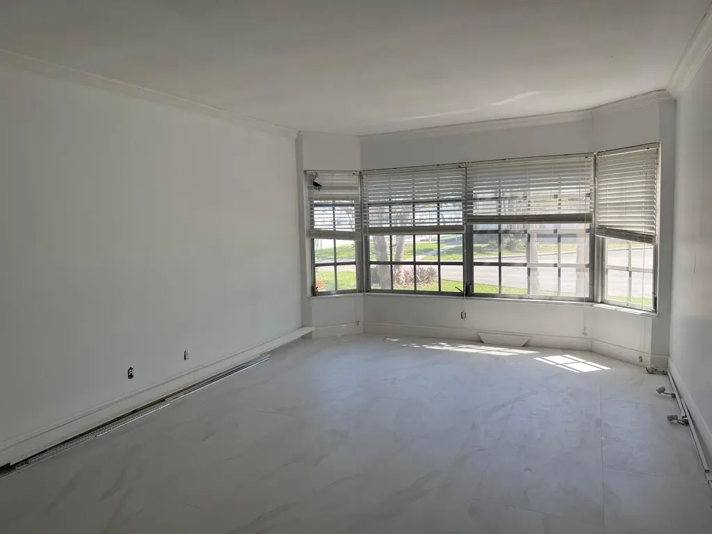 2161 NE 68 Street NE Fort Lauderdale FL 33308