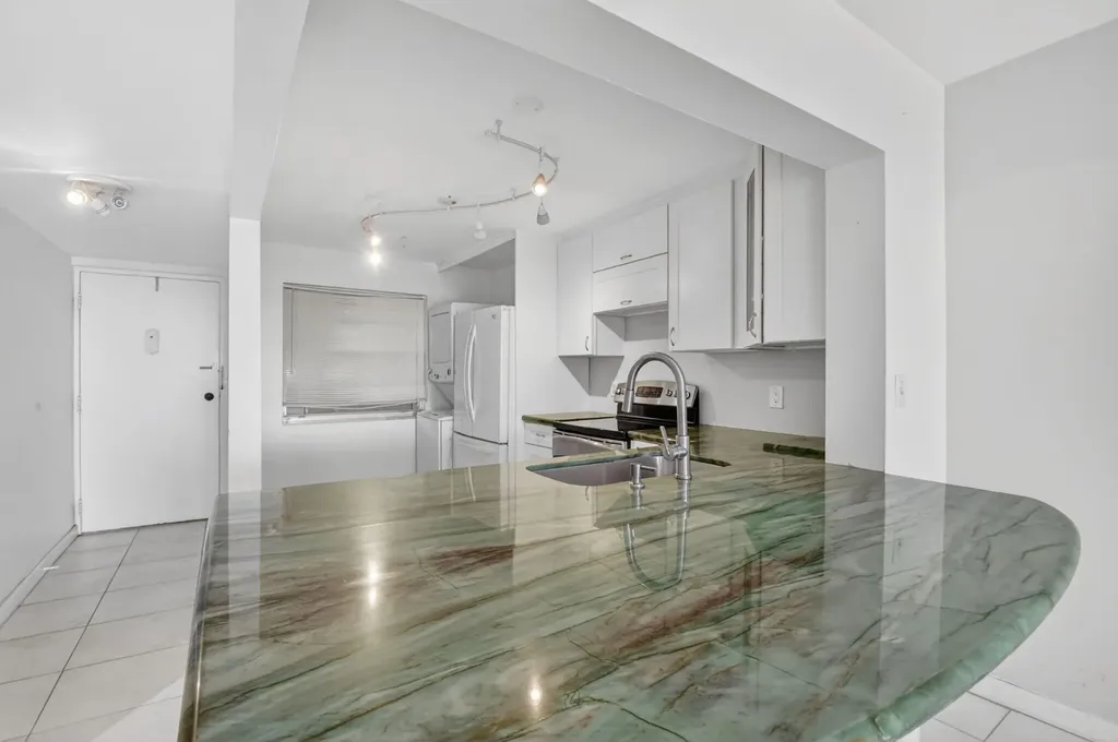 3581 S Ocean Boulevard South Palm Beach FL 33480