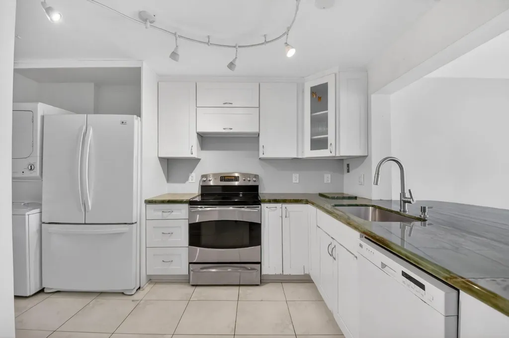 3581 S Ocean Boulevard South Palm Beach FL 33480