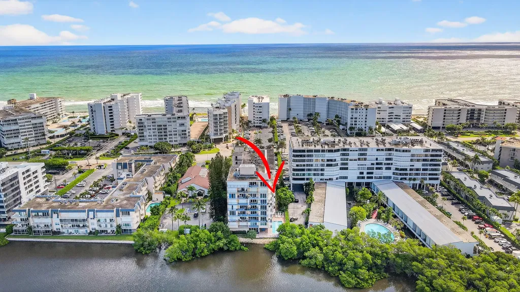 3581 S Ocean Boulevard South Palm Beach FL 33480