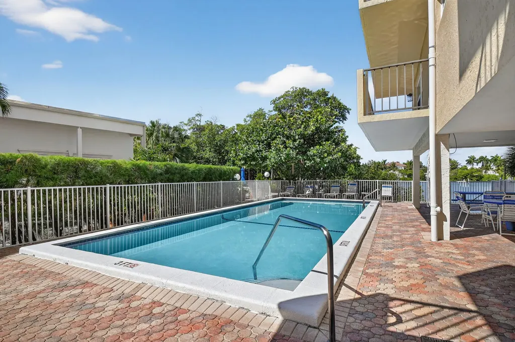 3581 S Ocean Boulevard South Palm Beach FL 33480