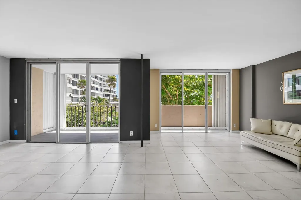 3581 S Ocean Boulevard South Palm Beach FL 33480