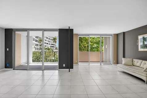 3581 S Ocean Boulevard South Palm Beach FL 33480