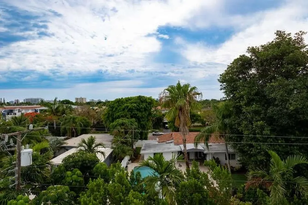 700 NE 14th Avenue Fort Lauderdale FL 33304