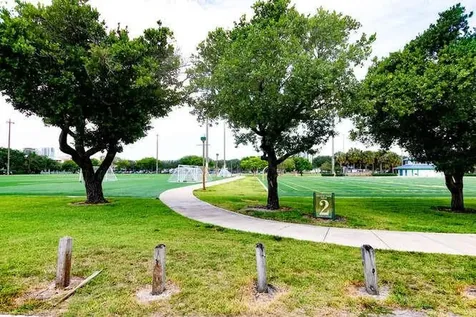 700 NE 14th Avenue Fort Lauderdale FL 33304