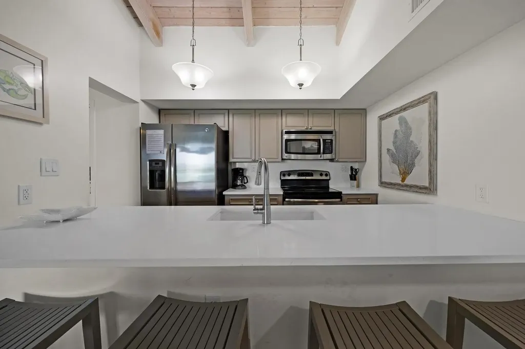 4402 Marina Villa Drive Marathon FL 33050