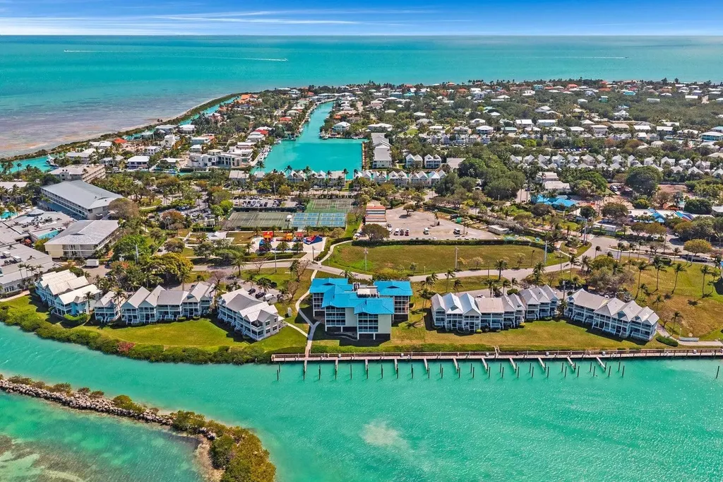 4402 Marina Villa Drive Marathon FL 33050