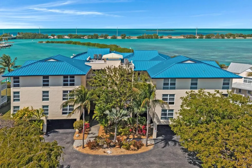 4402 Marina Villa Drive Marathon FL 33050