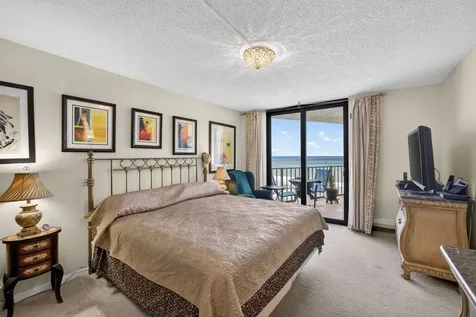 5420 N Ocean Drive Singer Island FL 33404