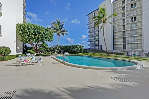 5420 N Ocean Drive Singer Island FL 33404