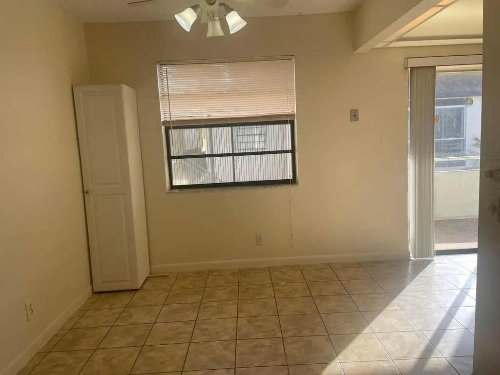 83 Capri B Delray Beach FL 33484