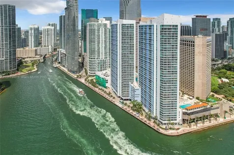 325 S Biscayne Boulevard Miami FL 33131