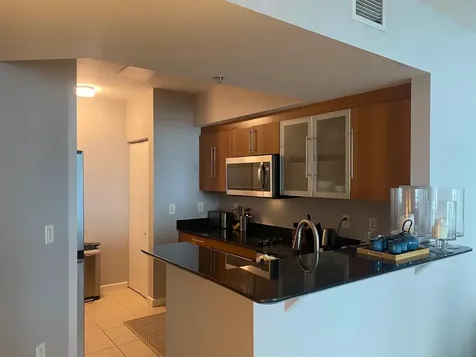 325 S Biscayne Boulevard Miami FL 33131