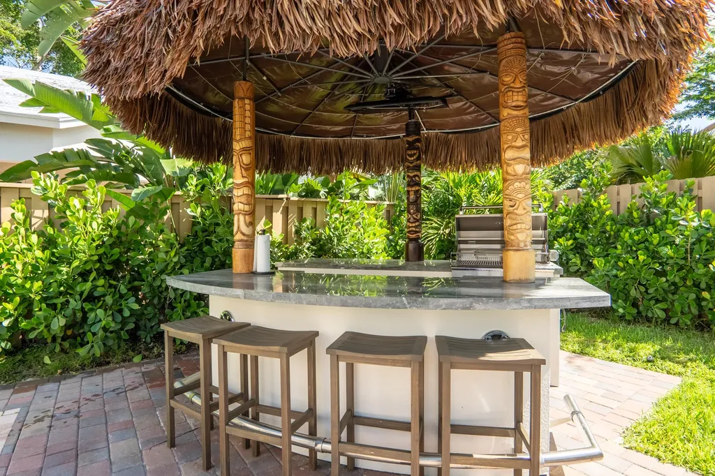6670 NW 27th Avenue Boca Raton FL 33496
