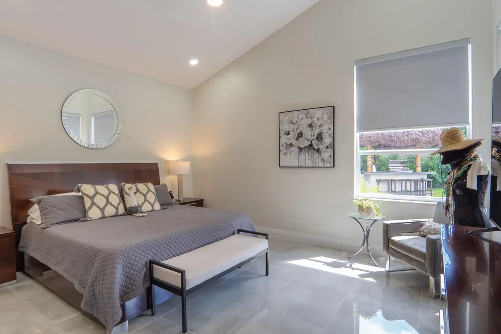6670 NW 27th Avenue Boca Raton FL 33496