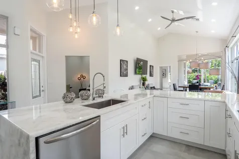 6670 NW 27th Avenue Boca Raton FL 33496