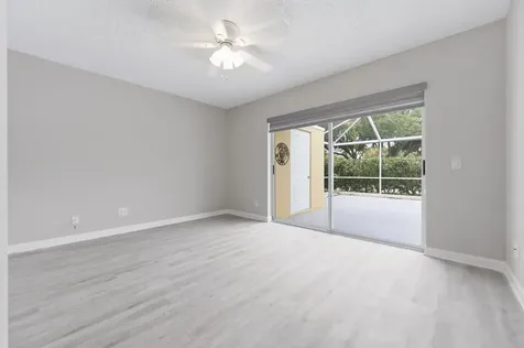 4904 Lake Catherine Drive Palm Beach Gardens FL 33403
