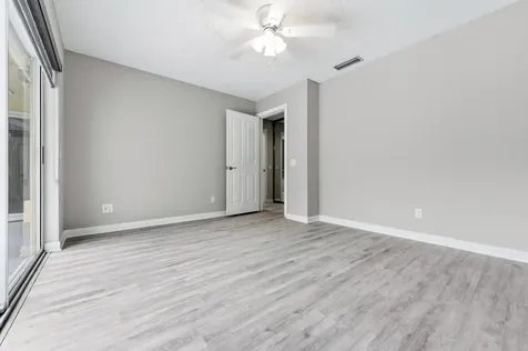 4904 Lake Catherine Drive Palm Beach Gardens FL 33403