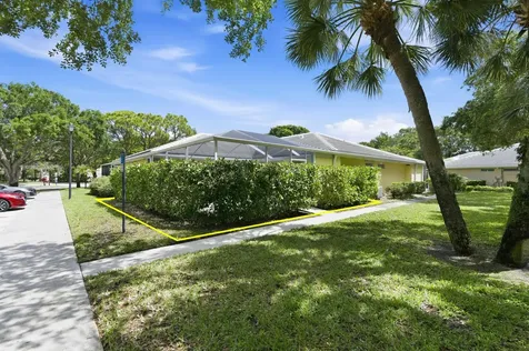 4904 Lake Catherine Drive Palm Beach Gardens FL 33403