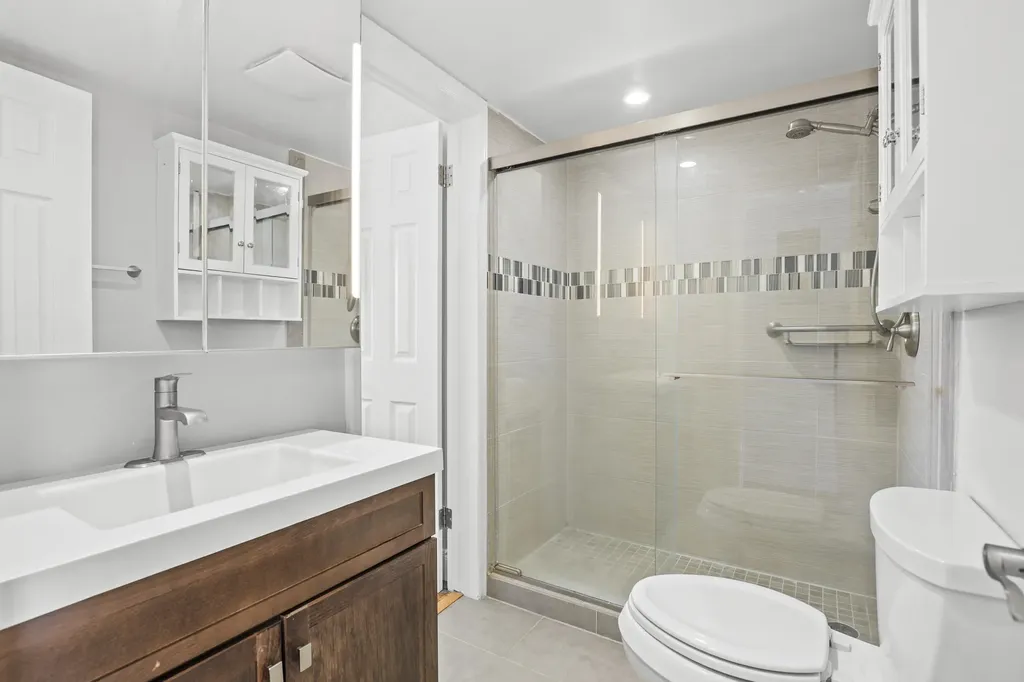 2936 Lake Shore Drive West Palm Beach FL 33404