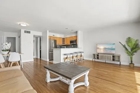 2936 Lake Shore Drive West Palm Beach FL 33404