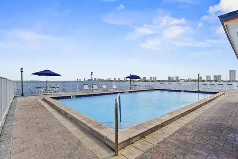 2936 Lake Shore Drive West Palm Beach FL 33404