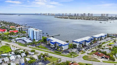2936 Lake Shore Drive West Palm Beach FL 33404