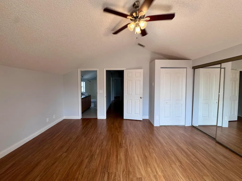 5889 Snowdrop Way West Palm Beach FL 33415