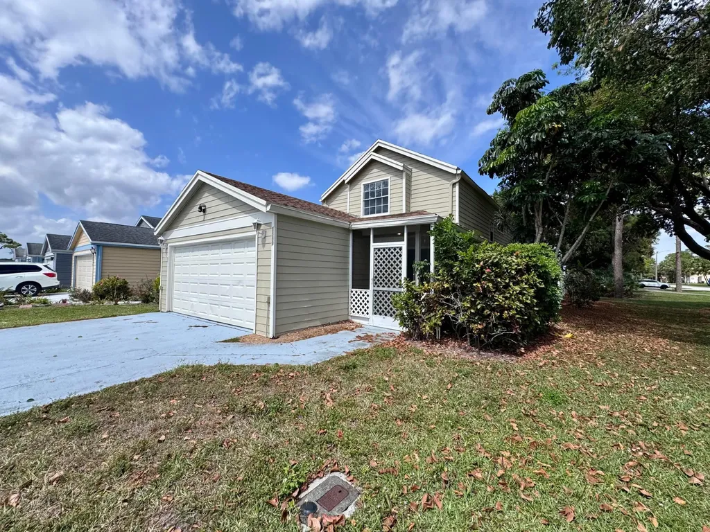 5889 Snowdrop Way West Palm Beach FL 33415