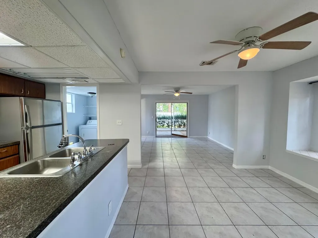 5889 Snowdrop Way West Palm Beach FL 33415