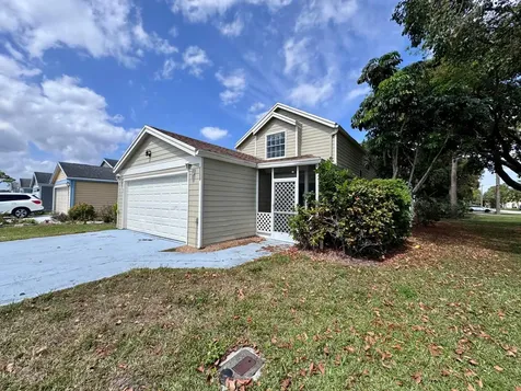 5889 Snowdrop Way West Palm Beach FL 33415