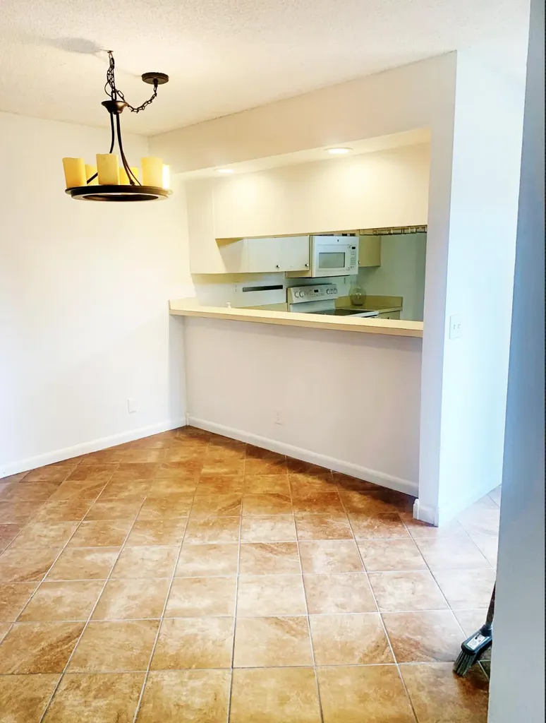 3915 Victoria Drive West Palm Beach FL 33406
