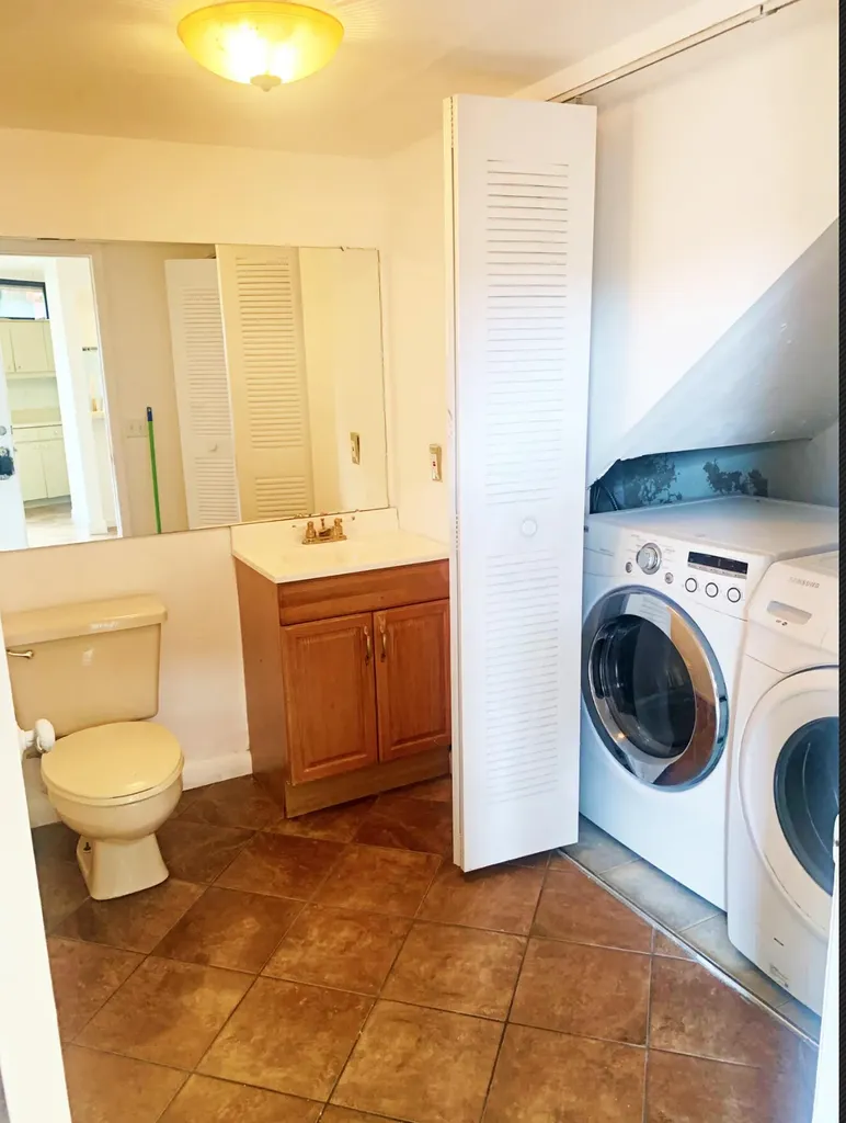 3915 Victoria Drive West Palm Beach FL 33406