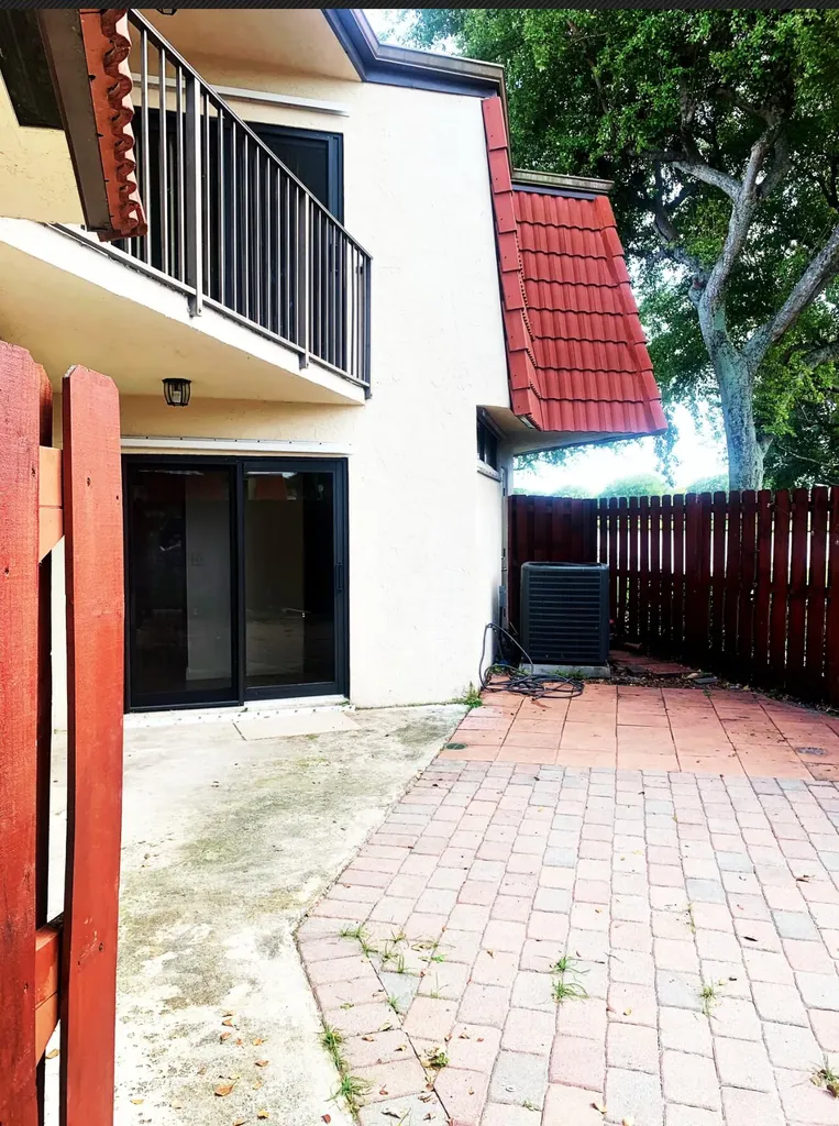 3915 Victoria Drive West Palm Beach FL 33406