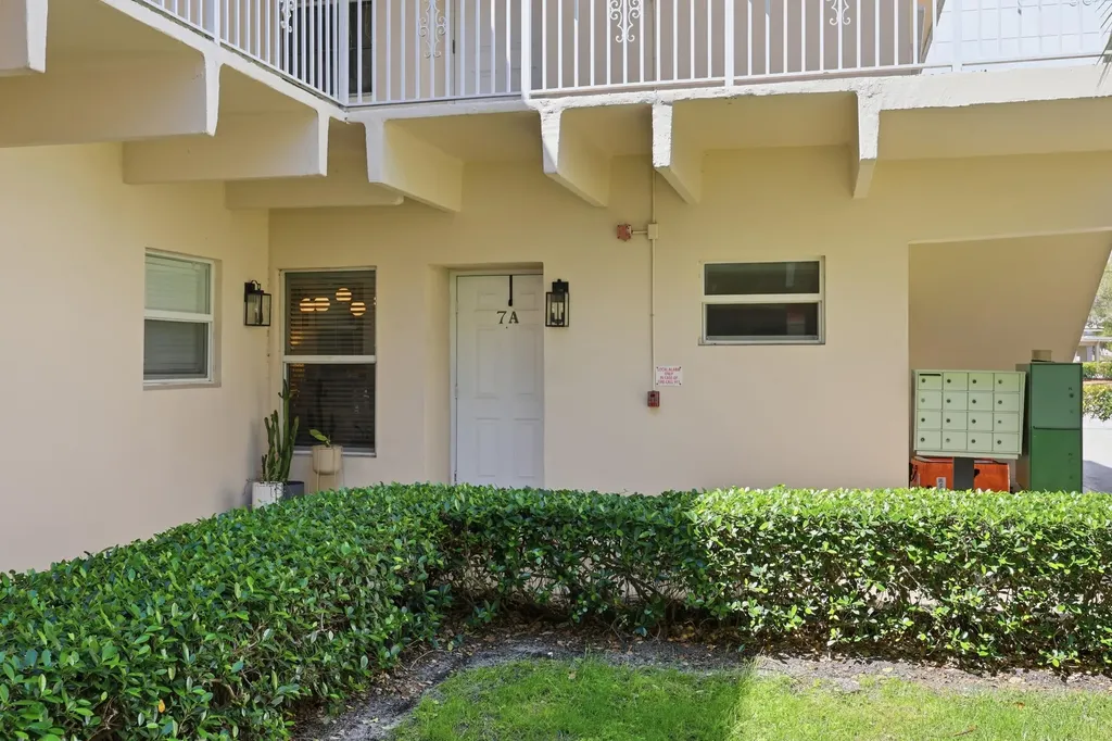 10330 N Military Trail Palm Beach Gardens FL 33410