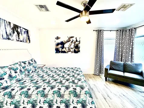 1742 NE 7th Street Fort Lauderdale FL 33304