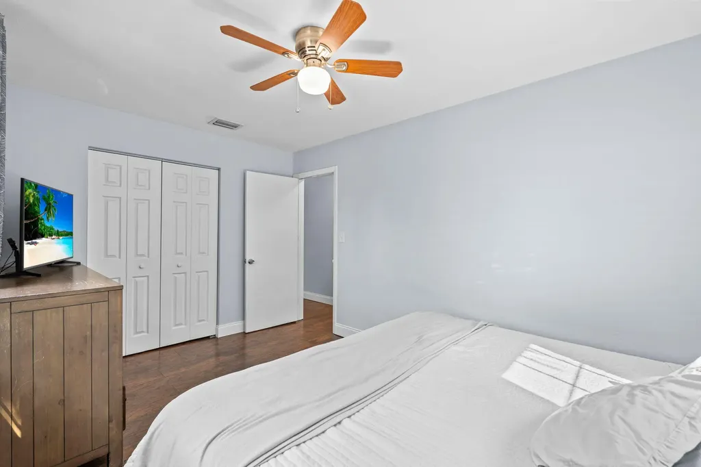 919 30th Street West Palm Beach FL 33407