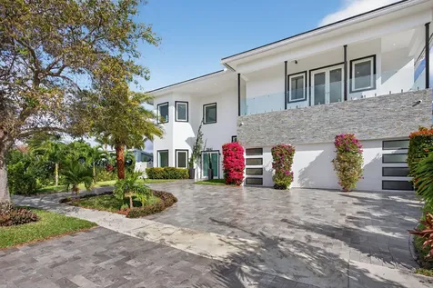 2641 NE 48th Street Lighthouse Point FL 33064