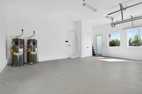 2641 NE 48th Street Lighthouse Point FL 33064