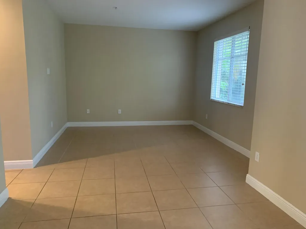 3803 NW 5th Terrace Boca Raton FL 33431