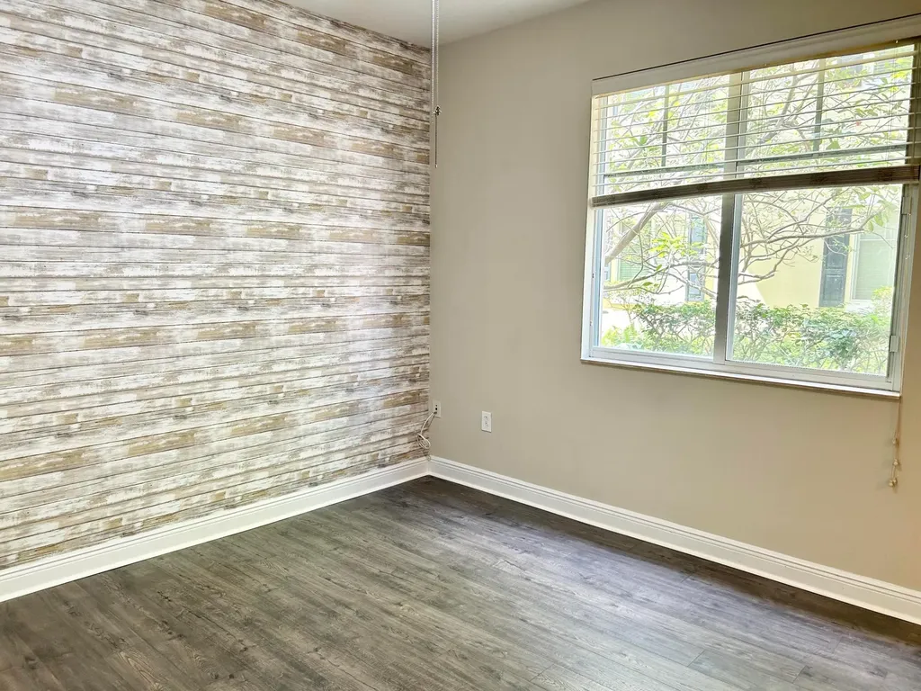 3803 NW 5th Terrace Boca Raton FL 33431