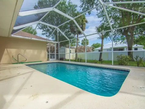 962 Montrose Avenue Sebastian FL 32958