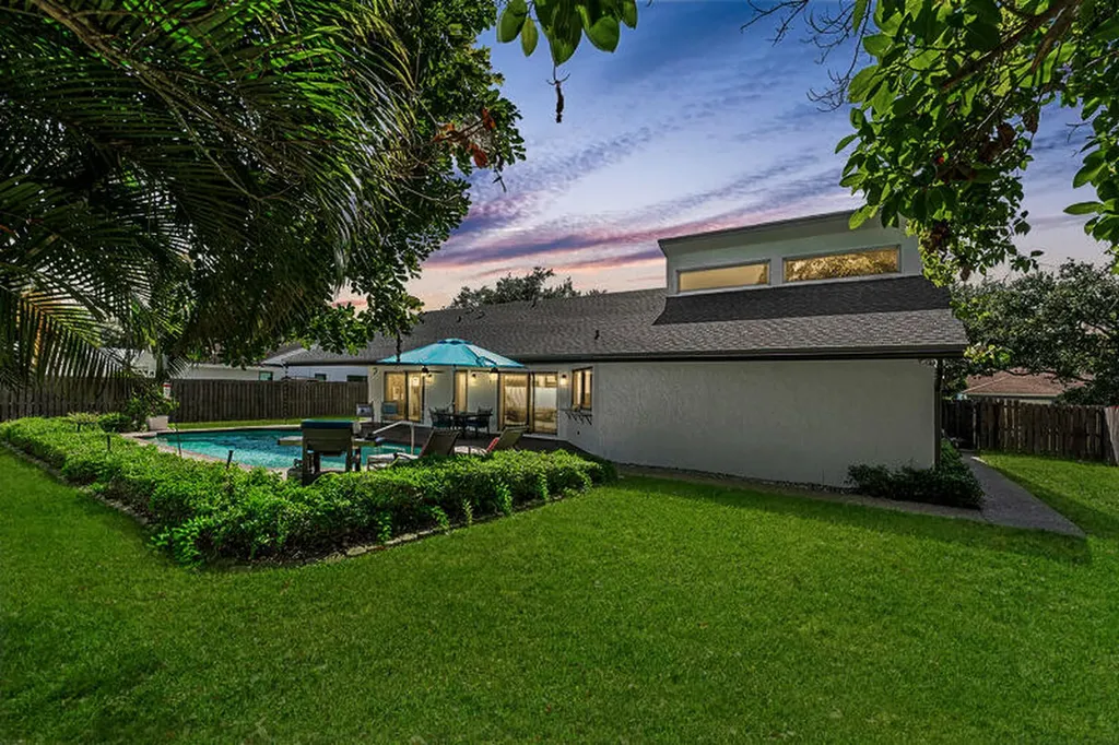 3028 NW 28th Avenue Boca Raton FL 33434