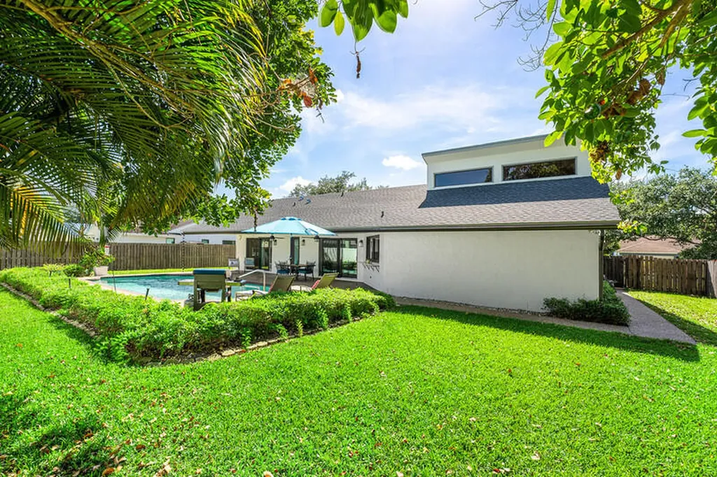 3028 NW 28th Avenue Boca Raton FL 33434