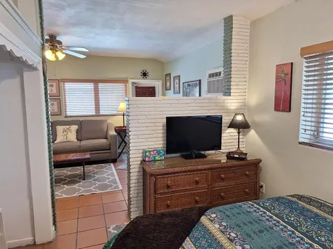 721 N M Street Lake Worth Beach FL 33460