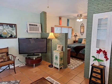 721 N M Street Lake Worth Beach FL 33460