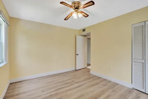 7513 Trent Drive Tamarac FL 33321